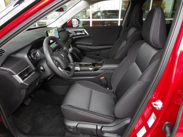 new 2025 Mitsubishi Outlander car, priced at $33,073