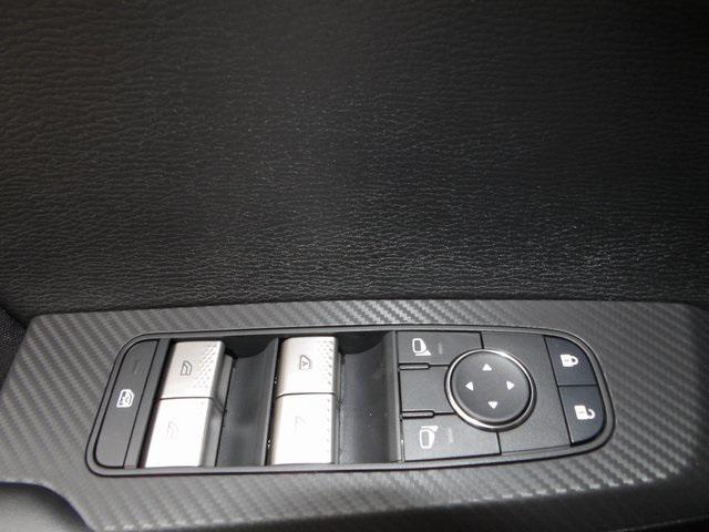 new 2025 Mitsubishi Outlander car, priced at $33,073