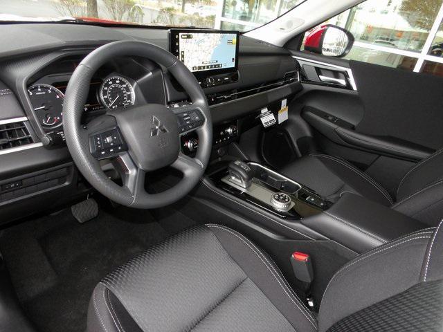 new 2025 Mitsubishi Outlander car, priced at $33,073