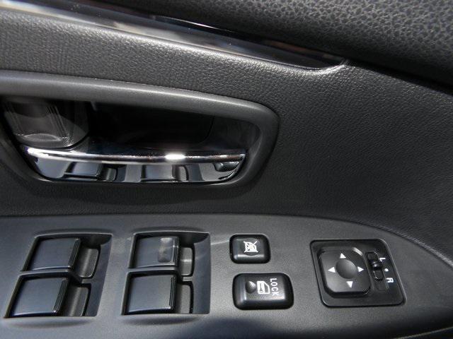 new 2025 Mitsubishi Outlander Sport car, priced at $27,688