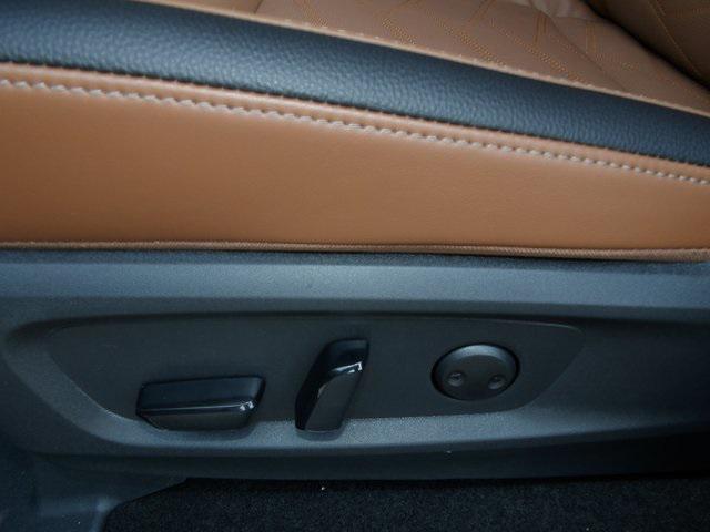 new 2025 Nissan Pathfinder car, priced at $49,283