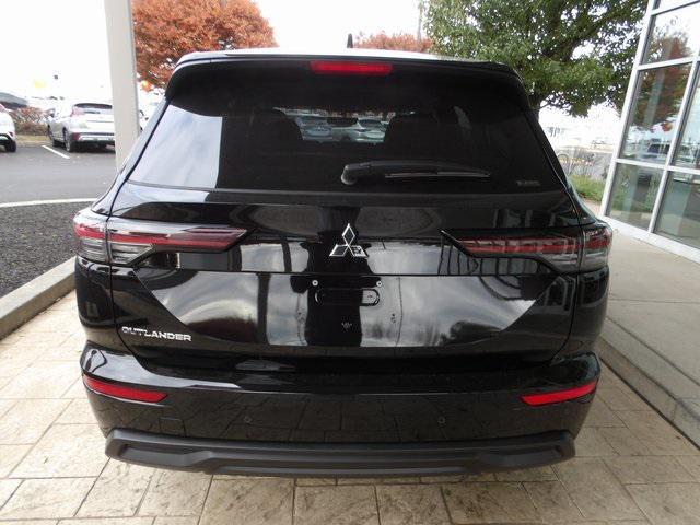 new 2025 Mitsubishi Outlander car, priced at $32,543