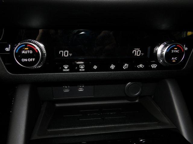 new 2025 Mitsubishi Outlander car, priced at $32,543