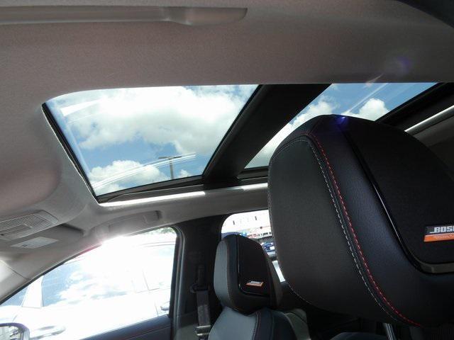 new 2025 Nissan Kicks car, priced at $31,211