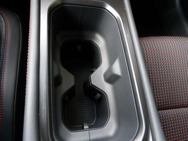 new 2025 Nissan Kicks car, priced at $31,211