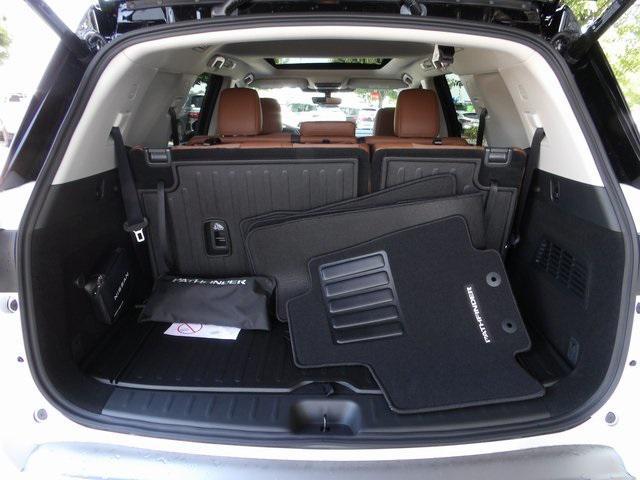 new 2025 Nissan Pathfinder car, priced at $45,932