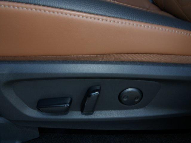 new 2025 Nissan Pathfinder car, priced at $45,932