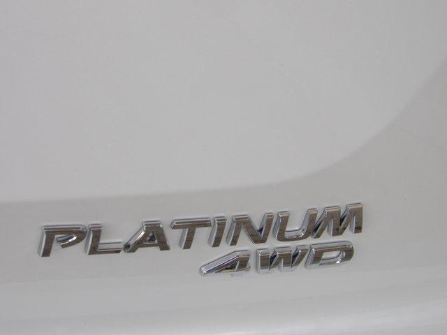 new 2025 Nissan Pathfinder car, priced at $45,932