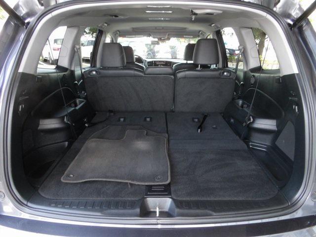 used 2022 Honda Pilot car, priced at $37,000