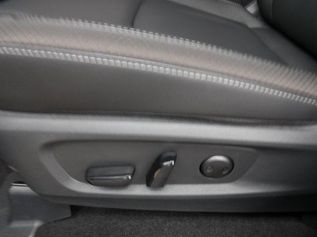 new 2025 Nissan Pathfinder car, priced at $45,603