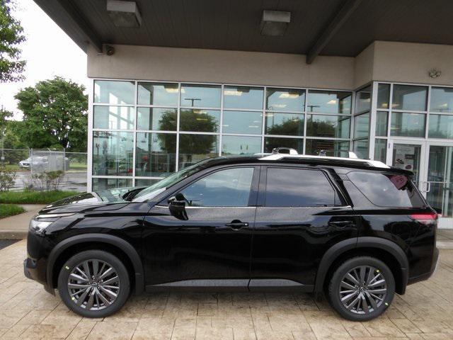new 2025 Nissan Pathfinder car, priced at $45,603