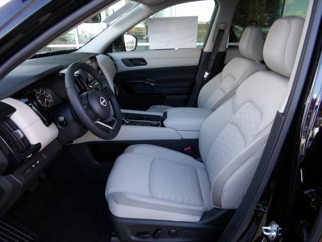 new 2025 Nissan Pathfinder car, priced at $38,276