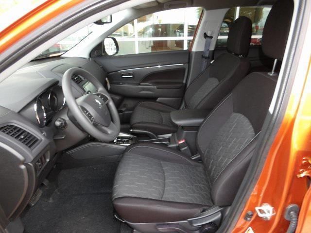 new 2025 Mitsubishi Outlander Sport car, priced at $27,386