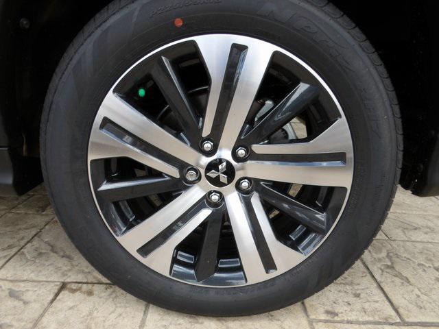 new 2025 Mitsubishi Outlander Sport car, priced at $27,386