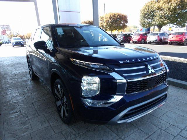 new 2025 Mitsubishi Outlander car, priced at $37,266