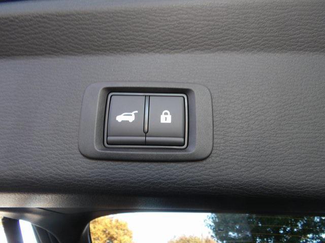 new 2025 Mitsubishi Outlander car, priced at $37,266