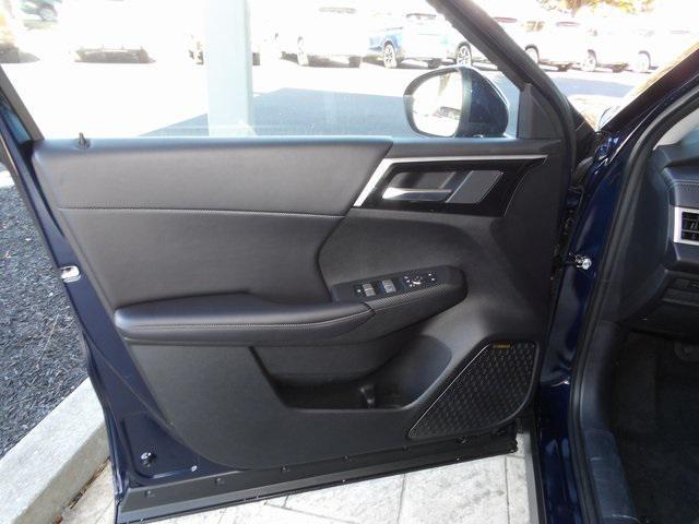 new 2025 Mitsubishi Outlander car, priced at $37,266