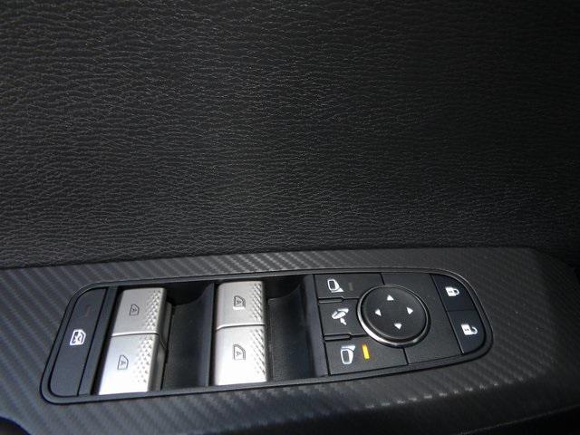 new 2025 Mitsubishi Outlander car, priced at $34,335