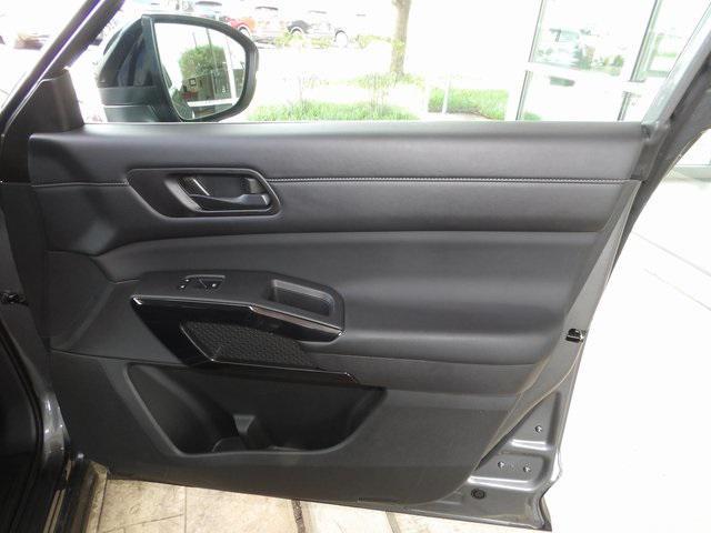 used 2023 Nissan Pathfinder car, priced at $32,557