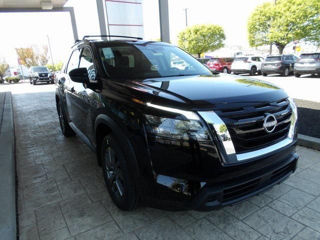 new 2025 Nissan Pathfinder car, priced at $41,095