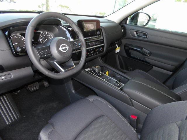 new 2025 Nissan Pathfinder car, priced at $41,095