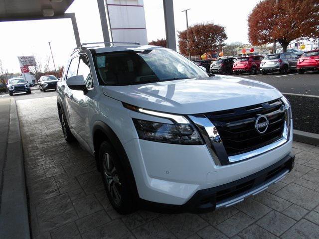 new 2025 Nissan Pathfinder car, priced at $39,509