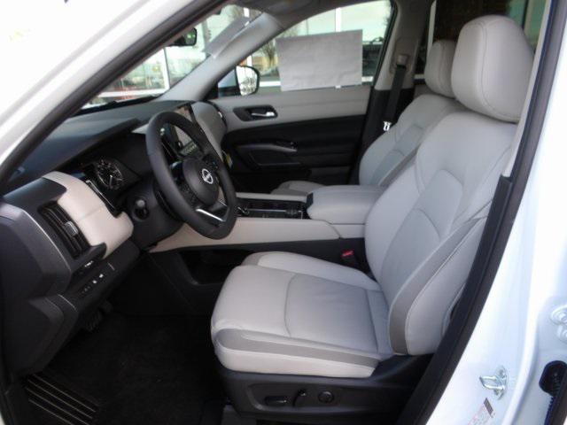 new 2025 Nissan Pathfinder car, priced at $39,509