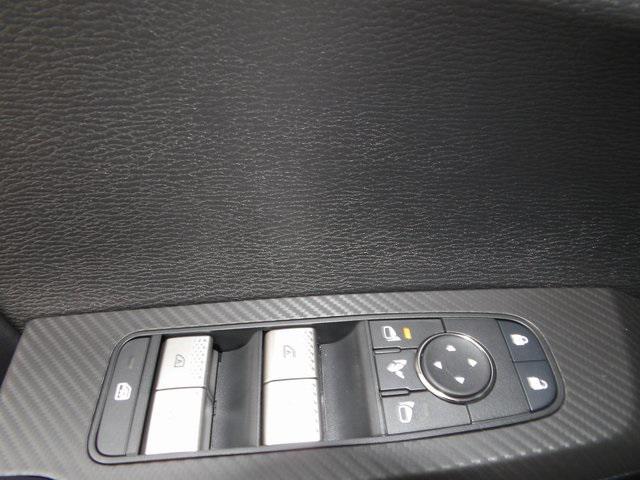 new 2025 Mitsubishi Outlander car, priced at $34,342