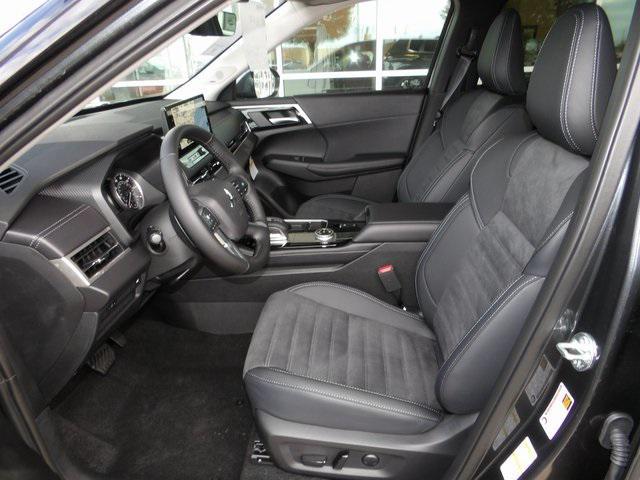 new 2025 Mitsubishi Outlander car, priced at $34,342