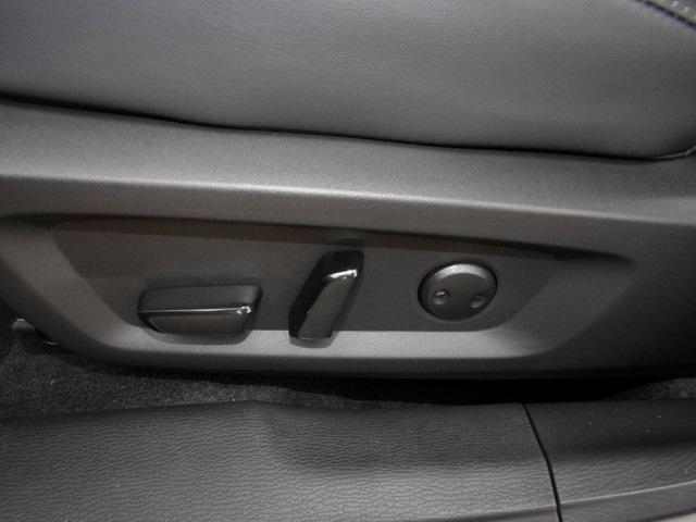 new 2025 Mitsubishi Outlander car, priced at $34,418