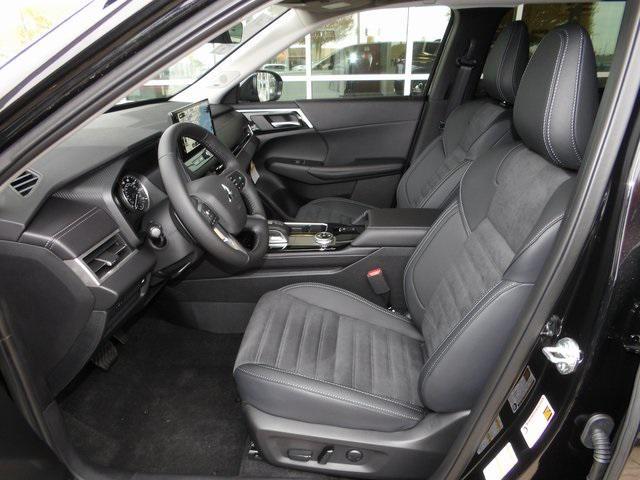 new 2025 Mitsubishi Outlander car, priced at $34,418