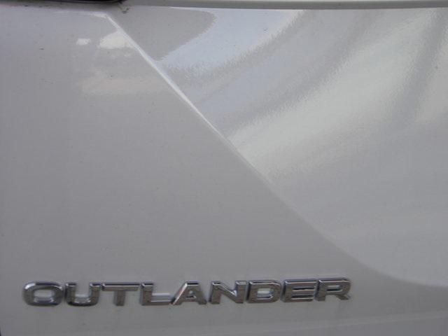 new 2025 Mitsubishi Outlander car, priced at $34,872