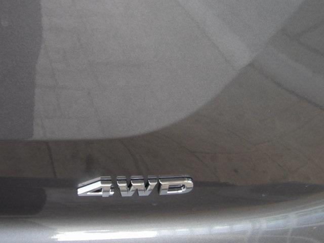 new 2025 Nissan Pathfinder car, priced at $38,276