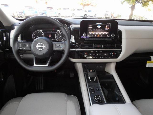 new 2025 Nissan Pathfinder car, priced at $38,276