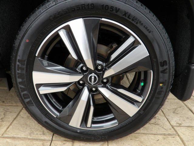 used 2023 Nissan Rogue car, priced at $32,955