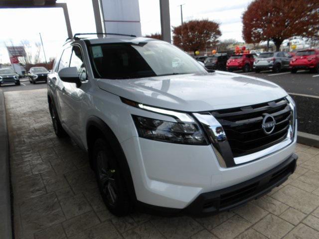 new 2025 Nissan Pathfinder car, priced at $36,878