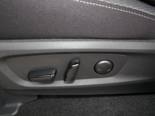 new 2025 Nissan Pathfinder car, priced at $36,878