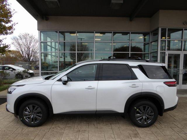 new 2025 Nissan Pathfinder car, priced at $36,878
