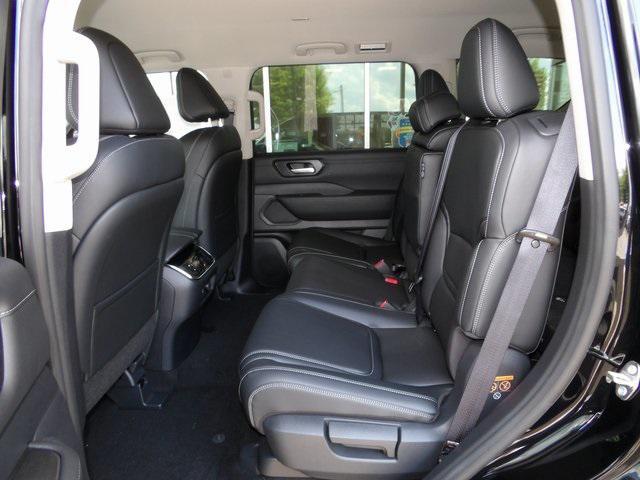 new 2025 Nissan Armada car, priced at $63,480