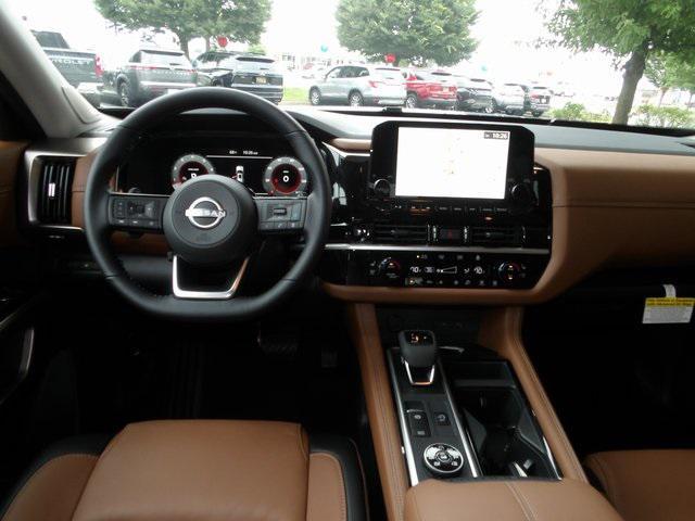 new 2025 Nissan Pathfinder car, priced at $50,911