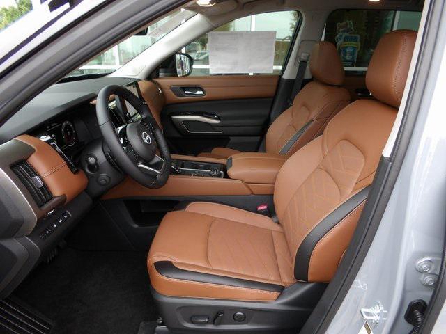 new 2025 Nissan Pathfinder car, priced at $50,911