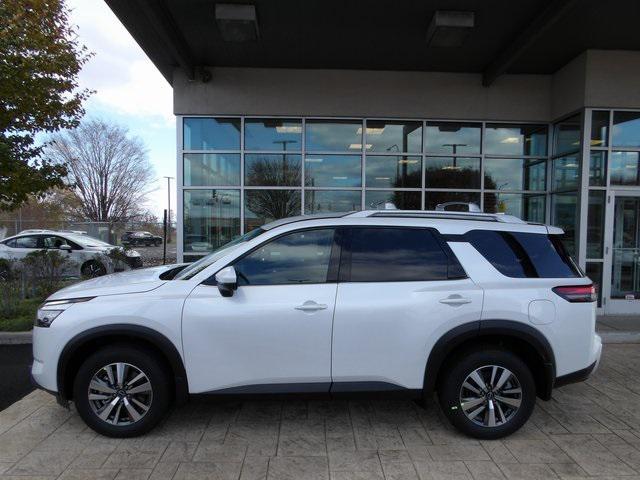 new 2025 Nissan Pathfinder car, priced at $40,614