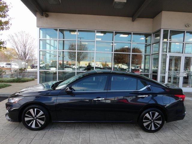 used 2022 Nissan Altima car, priced at $21,900