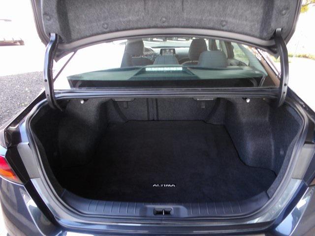 used 2022 Nissan Altima car, priced at $21,900