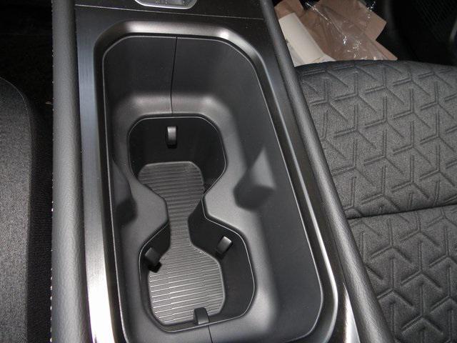 new 2025 Nissan Kicks car, priced at $26,359