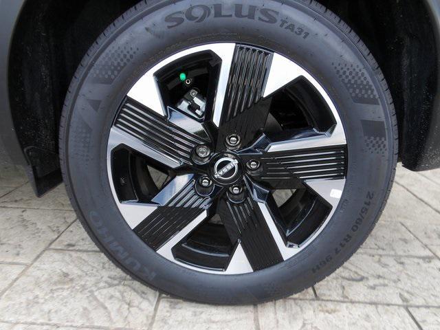 new 2025 Nissan Kicks car, priced at $26,359