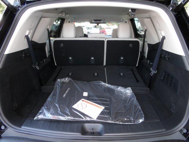 new 2025 Nissan Pathfinder car, priced at $36,975