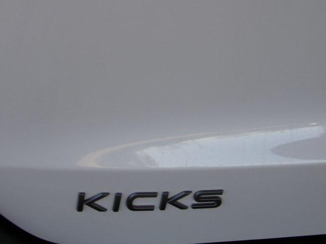 new 2025 Nissan Kicks car, priced at $27,135