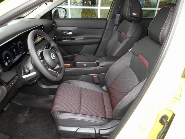 new 2025 Nissan Kicks car, priced at $31,211