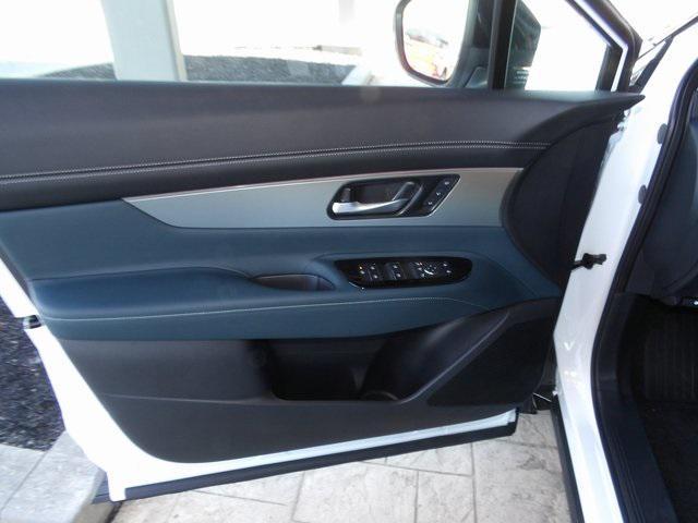 new 2025 Nissan Murano car, priced at $50,262